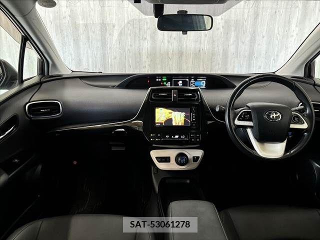 Toyota PRIUS 2015-12 348600-1