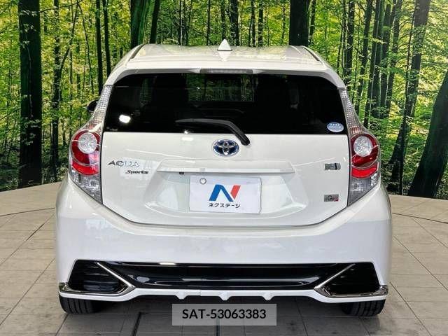 Toyota AQUA 2014-01 356266-15