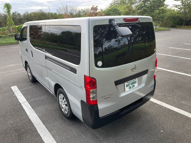 Nissan NV350 Caravan 2016-07 22551-13
