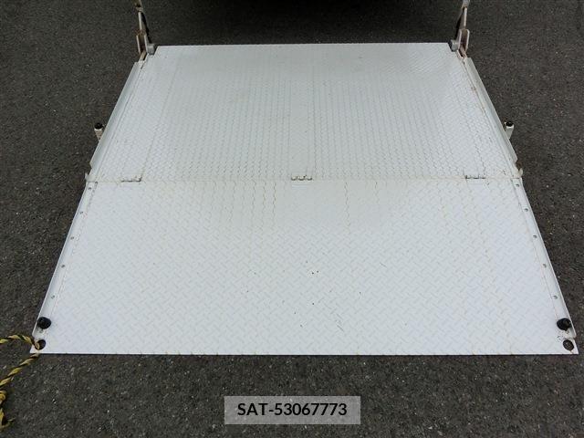 Mitsubishi CANTER 2014-08 294546-11