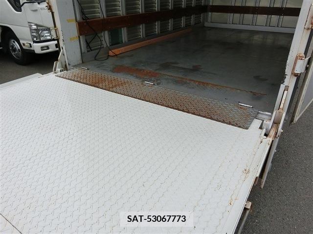 Mitsubishi CANTER 2014-08 294546-15