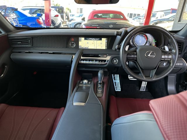 Lexus LC 2017-10 20851-1