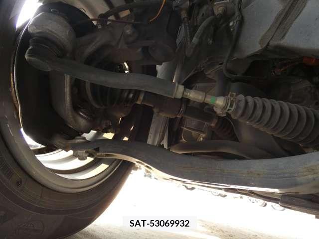 Toyota PRIUS 2012-02 322124-18