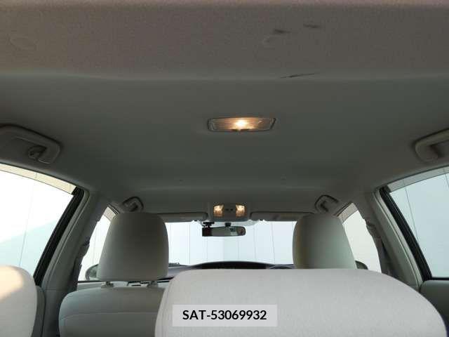 Toyota PRIUS 2012-02 322124-8