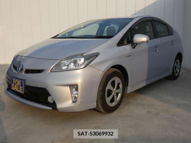 Toyota PRIUS 2012-02 322124-4
