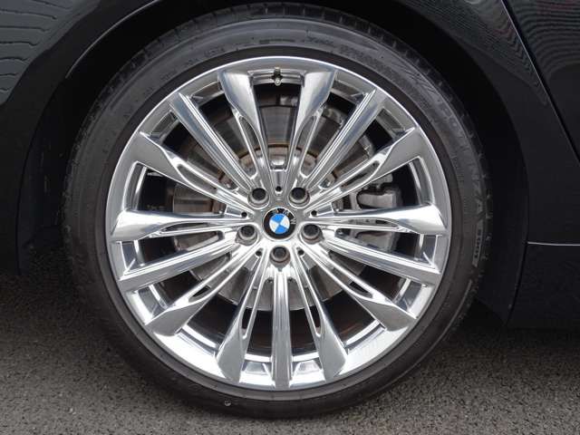 Bmw 7 SERIES 2019-10 8180-12