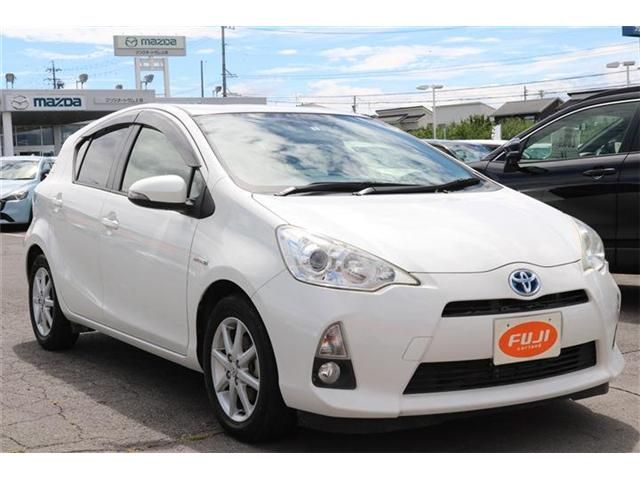 Toyota AQUA 2013-04 5005-2