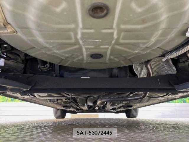 Nissan NOTE 2016-11 305337-19