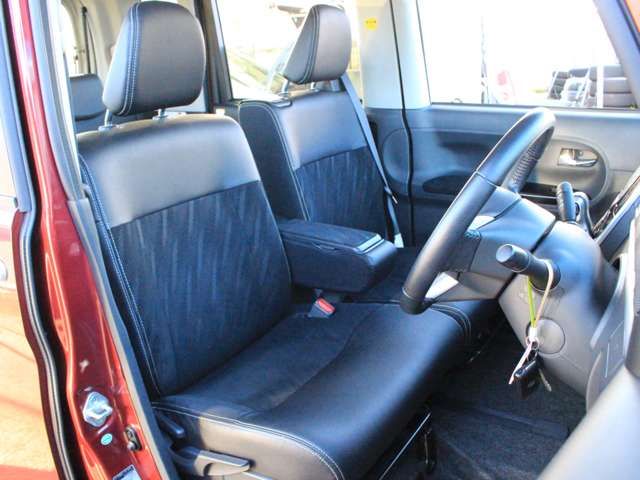 Daihatsu TANTO CUSTOM 2014-12 193070-11