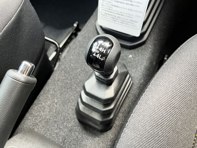 Suzuki JIMNY SIERRA 2023-09 193304-7