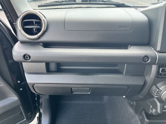 Suzuki JIMNY SIERRA 2023-09 193304-13