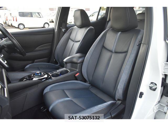Nissan LEAF 2019-05 367053-18