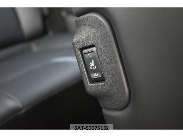 Nissan LEAF 2019-05 367053-9