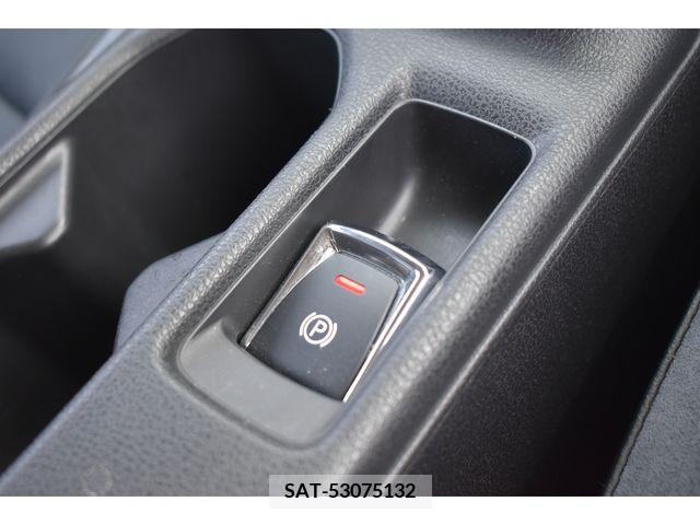 Nissan LEAF 2019-05 367053-14