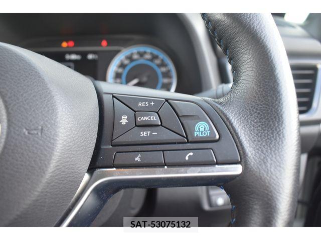 Nissan LEAF 2019-05 367053-4
