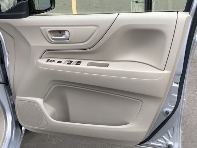 Honda N-WGN 2015-12 196089-26
