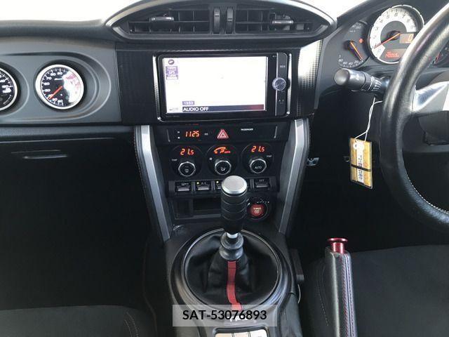 Toyota 86 2012-05 351112-12