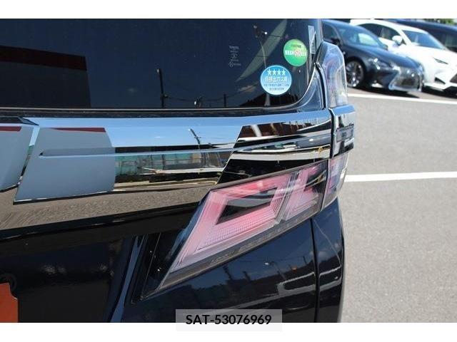Toyota VELLFIRE 2018-09 299446-7