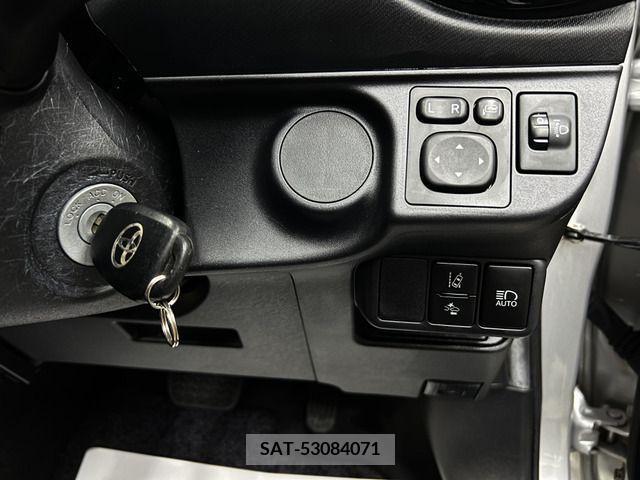 Toyota AQUA 2016-09 210725-17