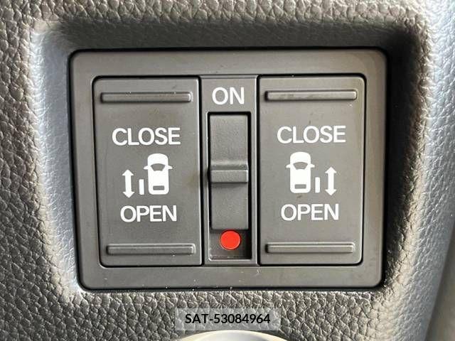 Honda N BOX CUSTOM 2021-03 213346-4