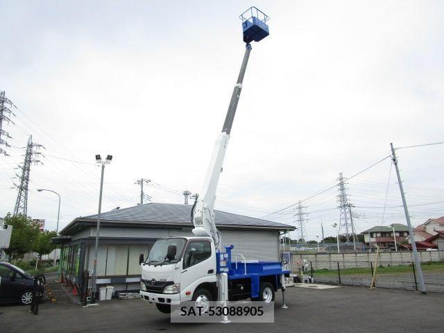 Hino DUTRO 2012-08 203942-10