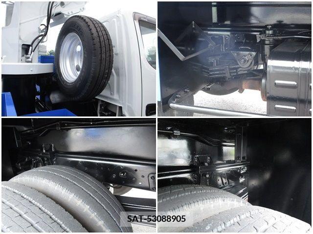 Hino DUTRO 2012-08 203942-16