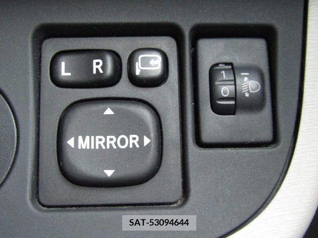 Toyota IQ 2014-02 341696-25