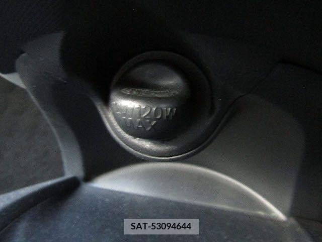 Toyota IQ 2014-02 341696-22