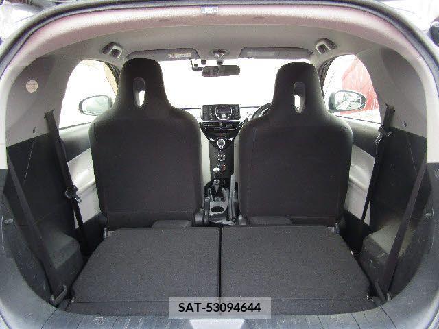 Toyota IQ 2014-02 341696-20
