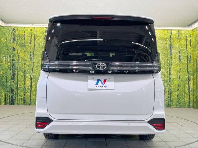 Toyota VOXY 2022-12 21239-18
