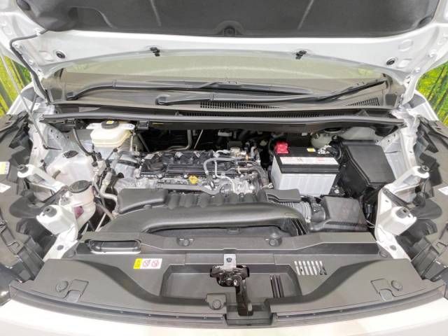 Toyota VOXY 2022-12 21239-19