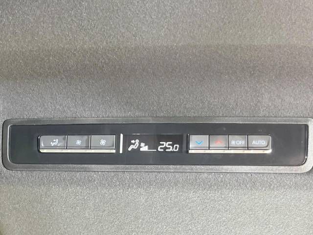 Toyota VOXY 2022-12 21239-5