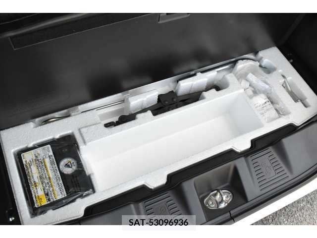 Suzuki SPACIA 2018-04 337662-17