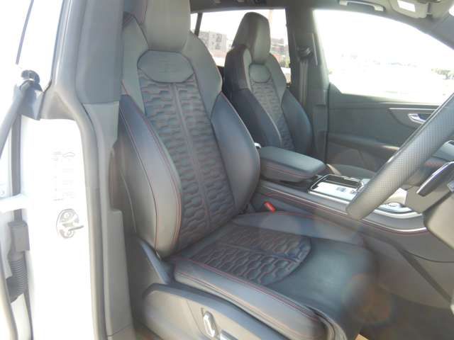 Audi RS Q8 2022-02 20190-24