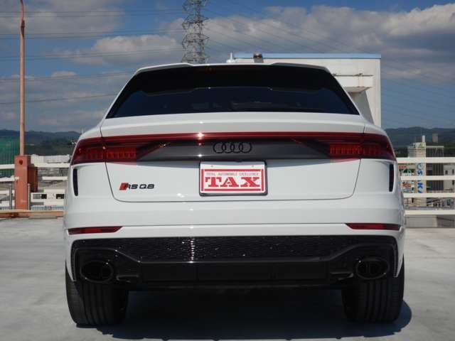 Audi RS Q8 2022-02 20190-4