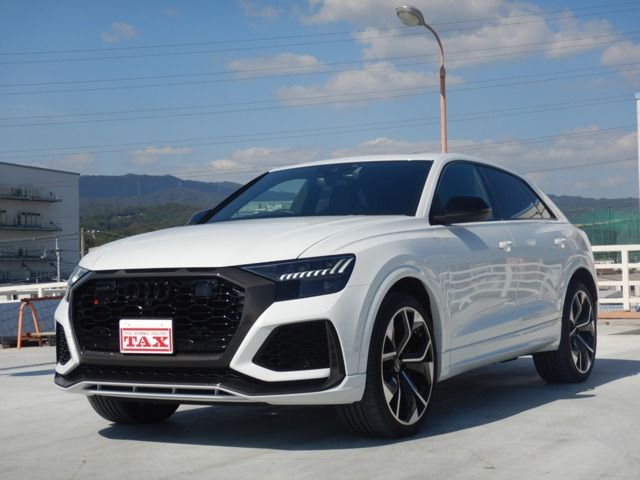 Audi RS Q8 2022-02 20190-0
