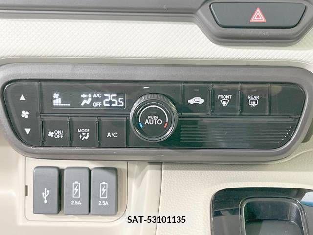 Honda N BOX 2019-05 215288-7