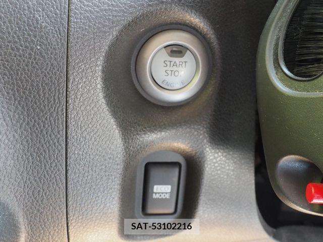 Nissan CUBE 2013-06 248116-5