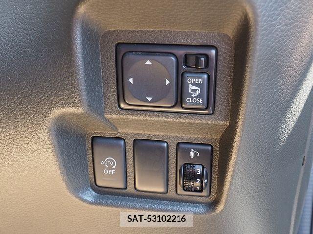 Nissan CUBE 2013-06 248116-6