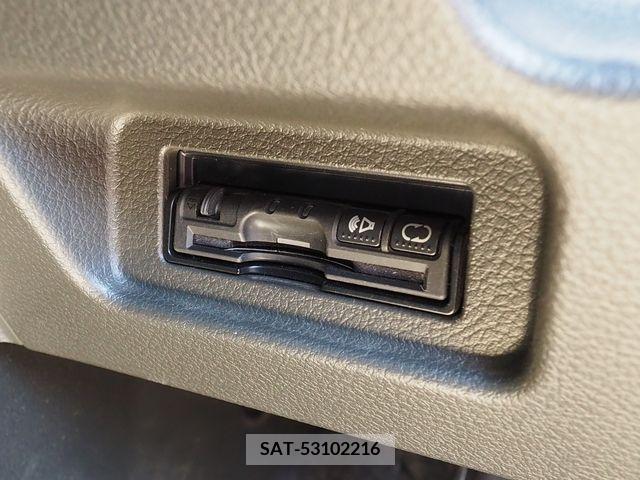 Nissan CUBE 2013-06 248116-7