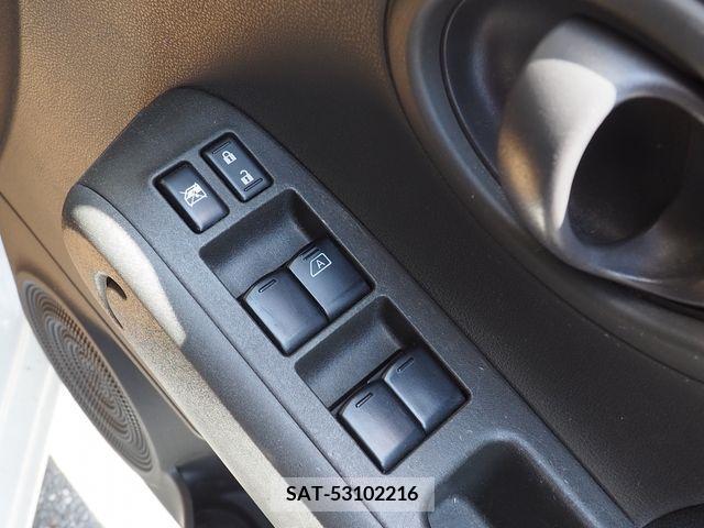 Nissan CUBE 2013-06 248116-8