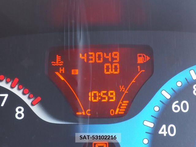 Nissan CUBE 2013-06 248116-2