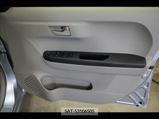 Toyota PASSO 2017-06 374335-8