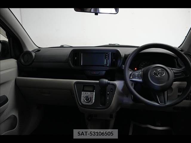 Toyota PASSO 2017-06 374335-7