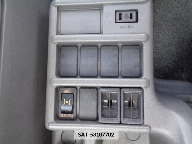 Isuzu FORWARD 2006-05 352756-17
