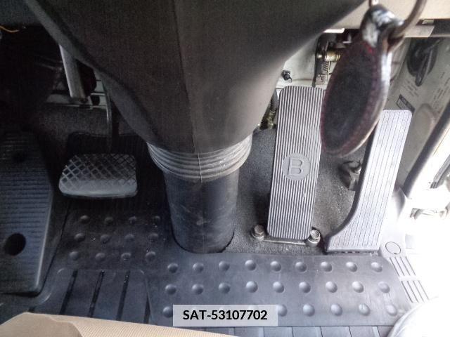 Isuzu FORWARD 2006-05 352756-16