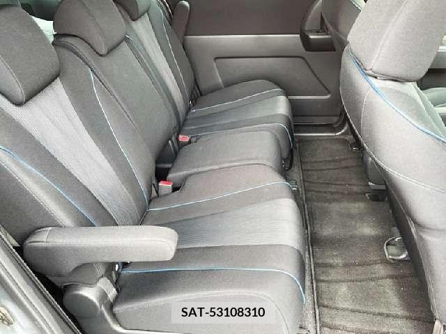 Mazda PREMACY 2012-06 281687-4