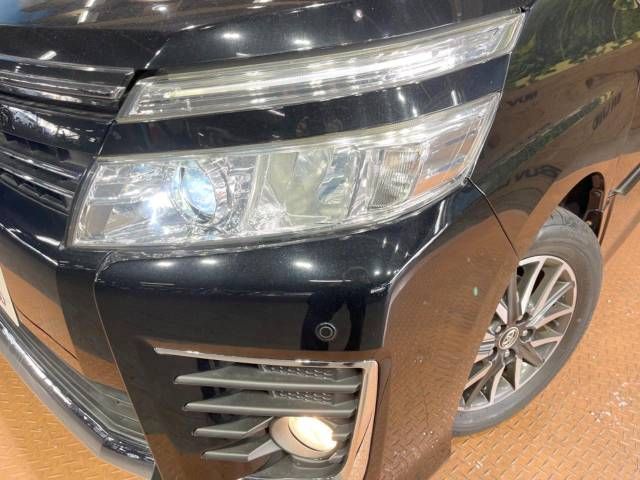 Toyota VOXY 2015-11 26682-12