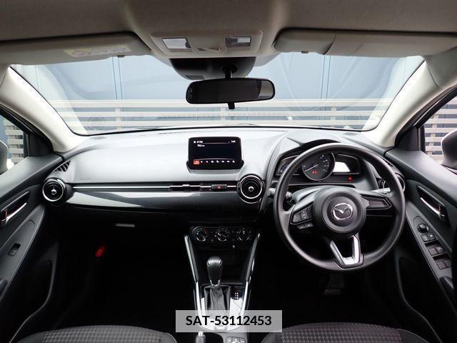 Mazda DEMIO 2018-05 372406-1