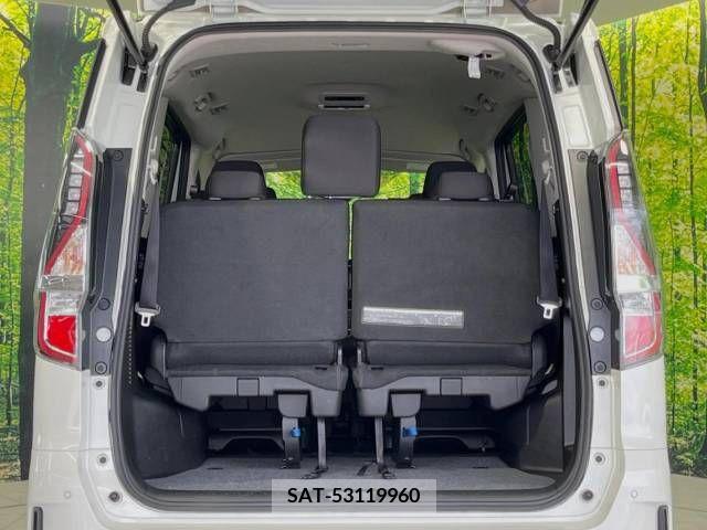 Nissan SERENA 2020-12 393928-11